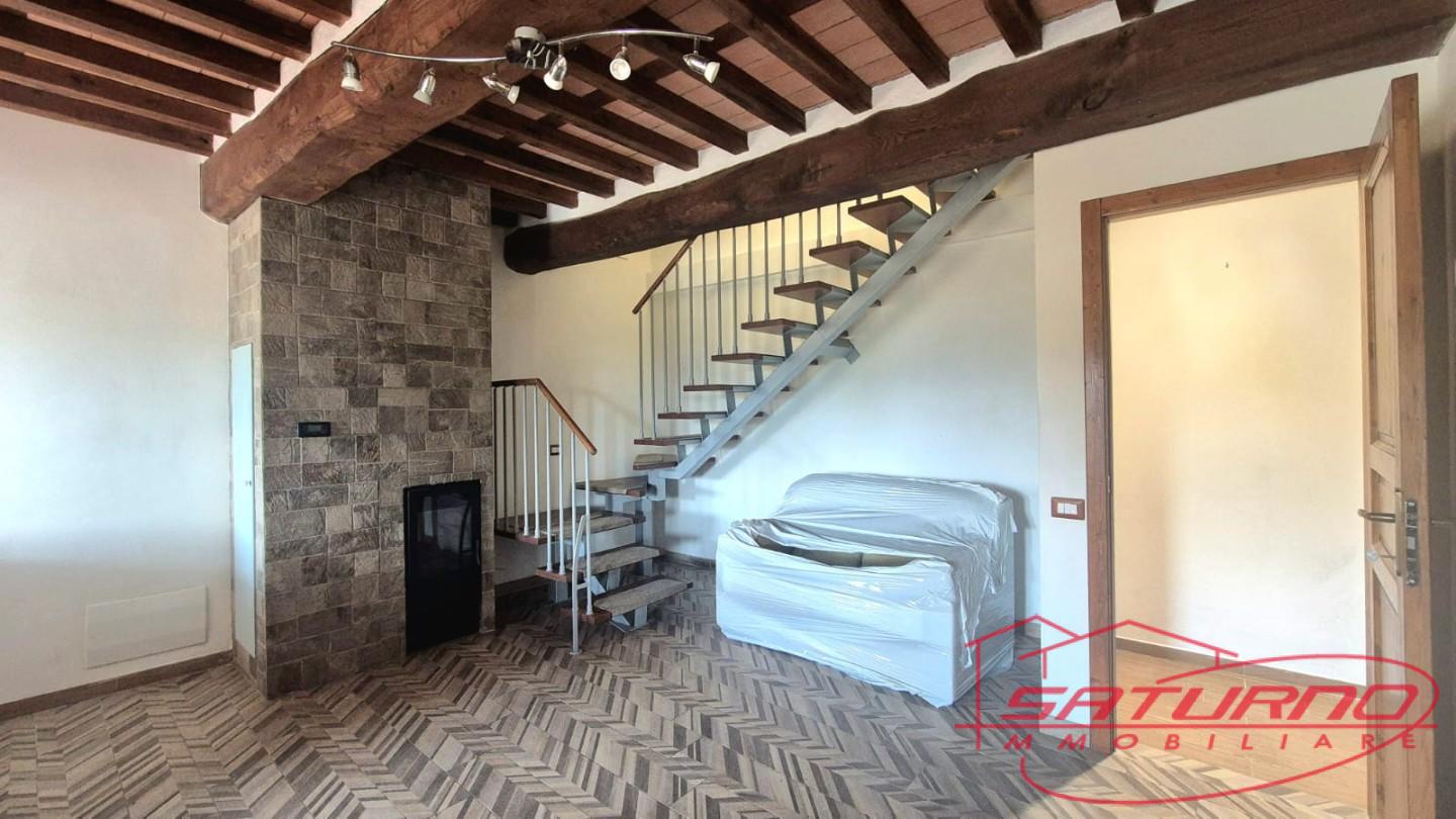 Quadrilocale arredato in affitto, Lucca san lorenzo di moriano