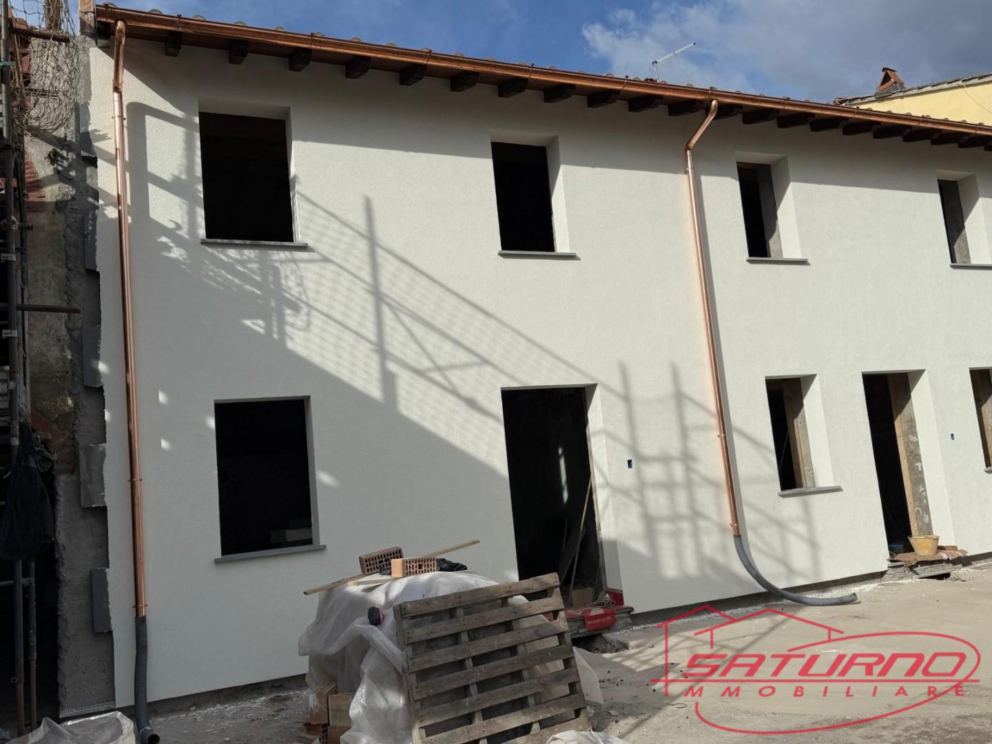 Casa indipendente nuova, Lucca san filippo