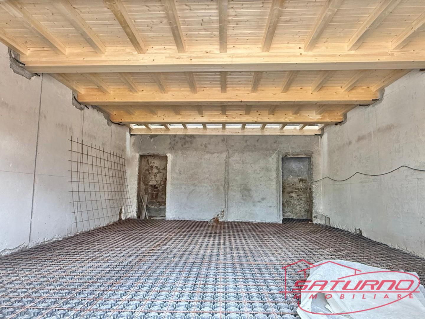 Casa indipendente nuova, Lucca san filippo