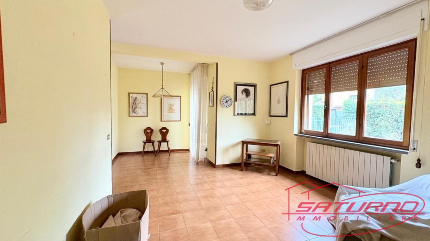 Villa con giardino, Lucca san concordio contrada