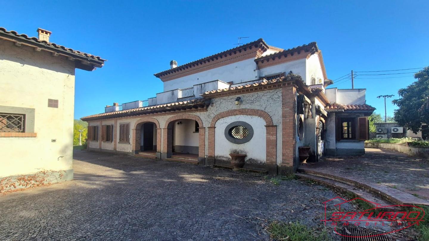 Villa con giardino, Montecarlo san giuseppe
