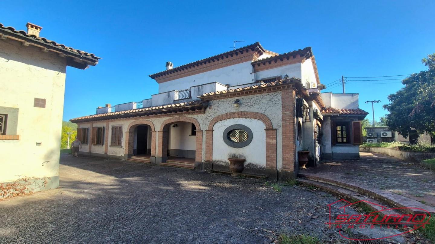 Villa con giardino, Montecarlo san giuseppe