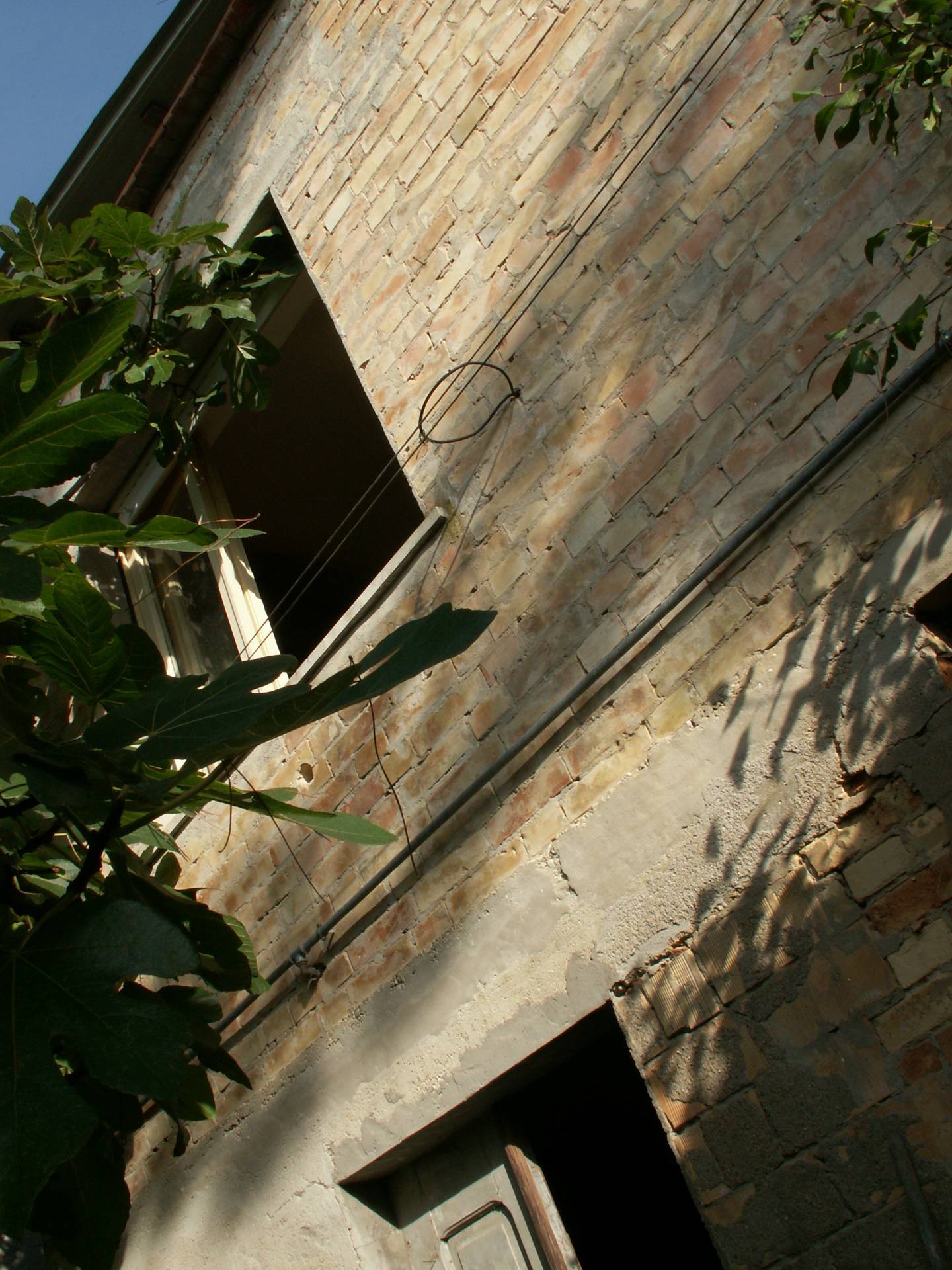 Casale colonico / Rustico in vendita a San Benedetto del Tronto, Paese Alto