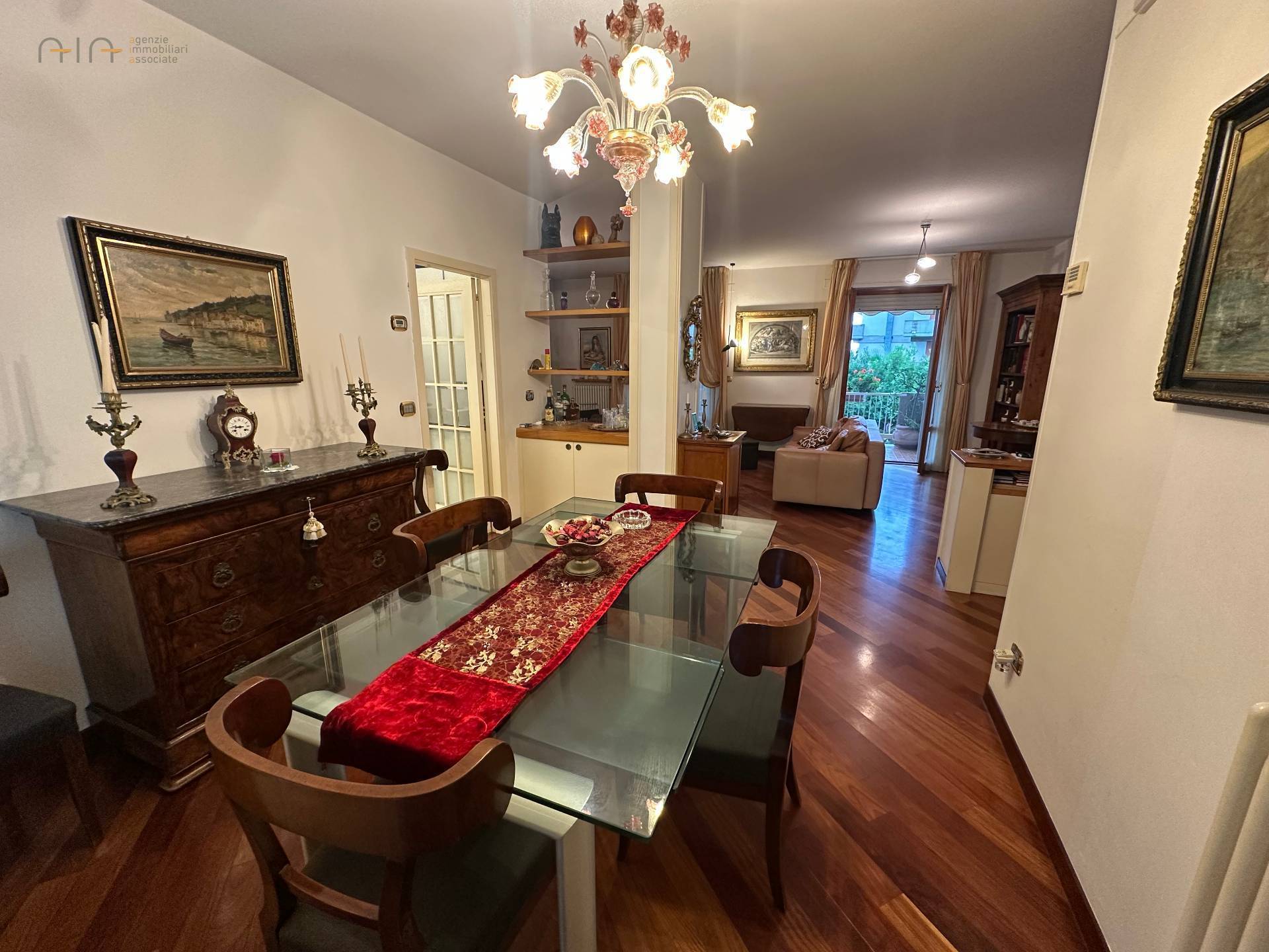 Appartamento in vendita a Grottammare, Lungomare