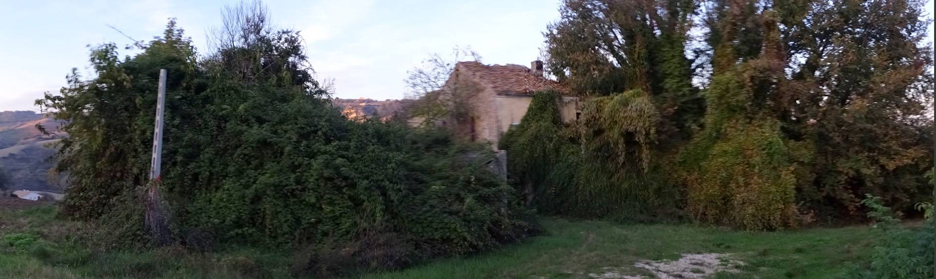 Casale colonico / Rustico in vendita a Monteprandone, Collinare