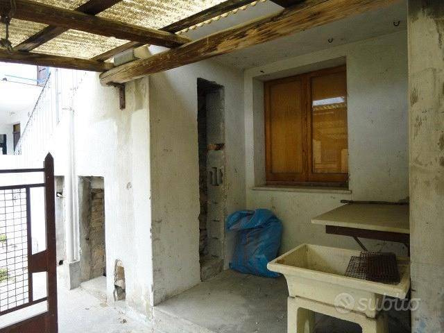 Casa cielo terra in vendita a Notaresco