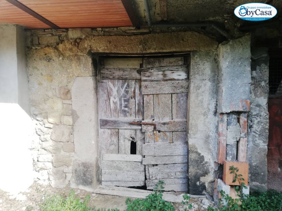 Cantina / Magazzino in vendita a Canale Monterano, Montevirginio