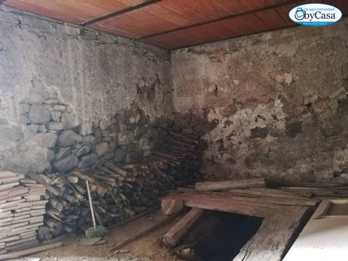 Cantina / Magazzino in vendita a Canale Monterano, Montevirginio