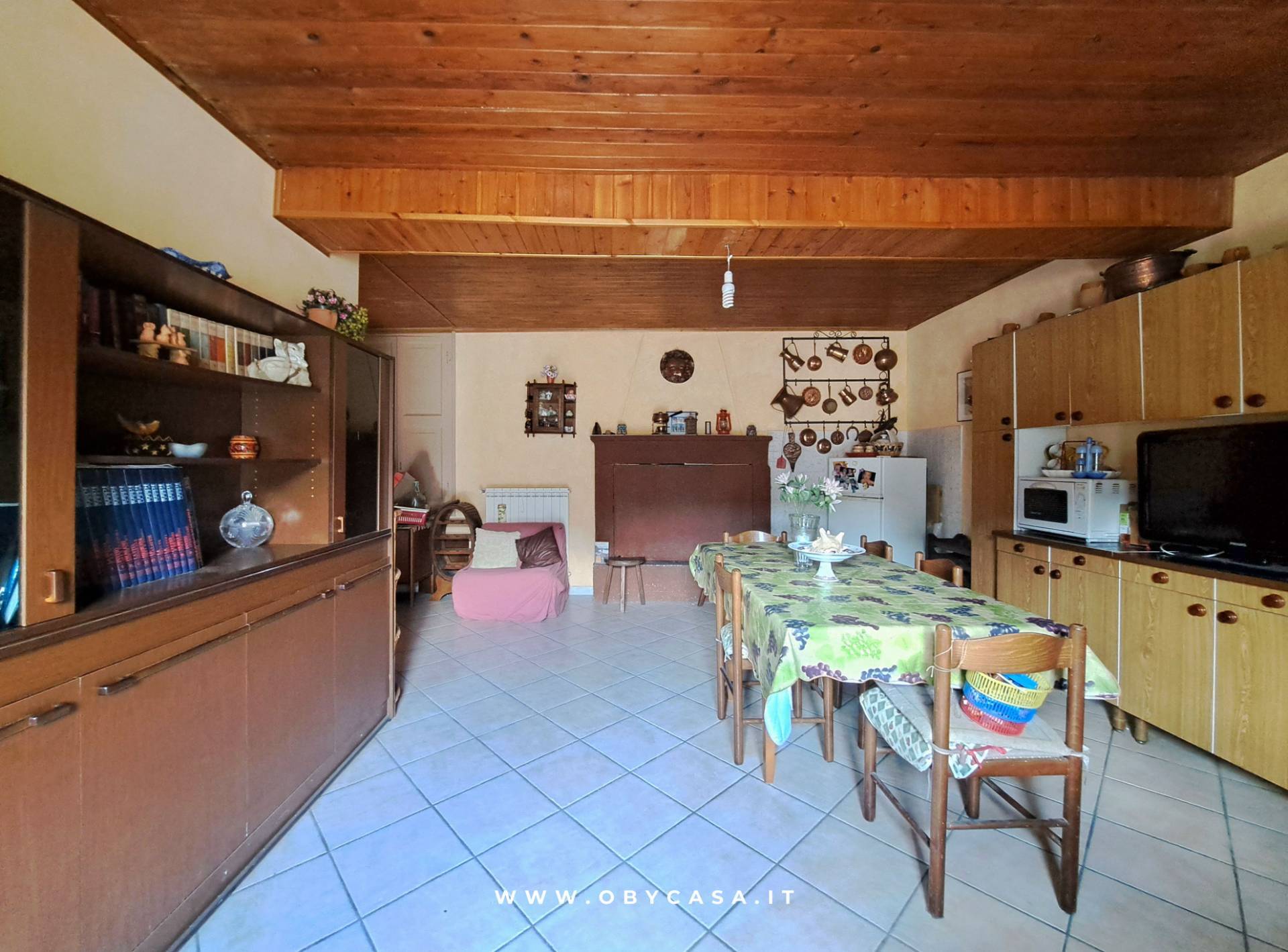 Casa Indipendente in vendita a Oriolo Romano