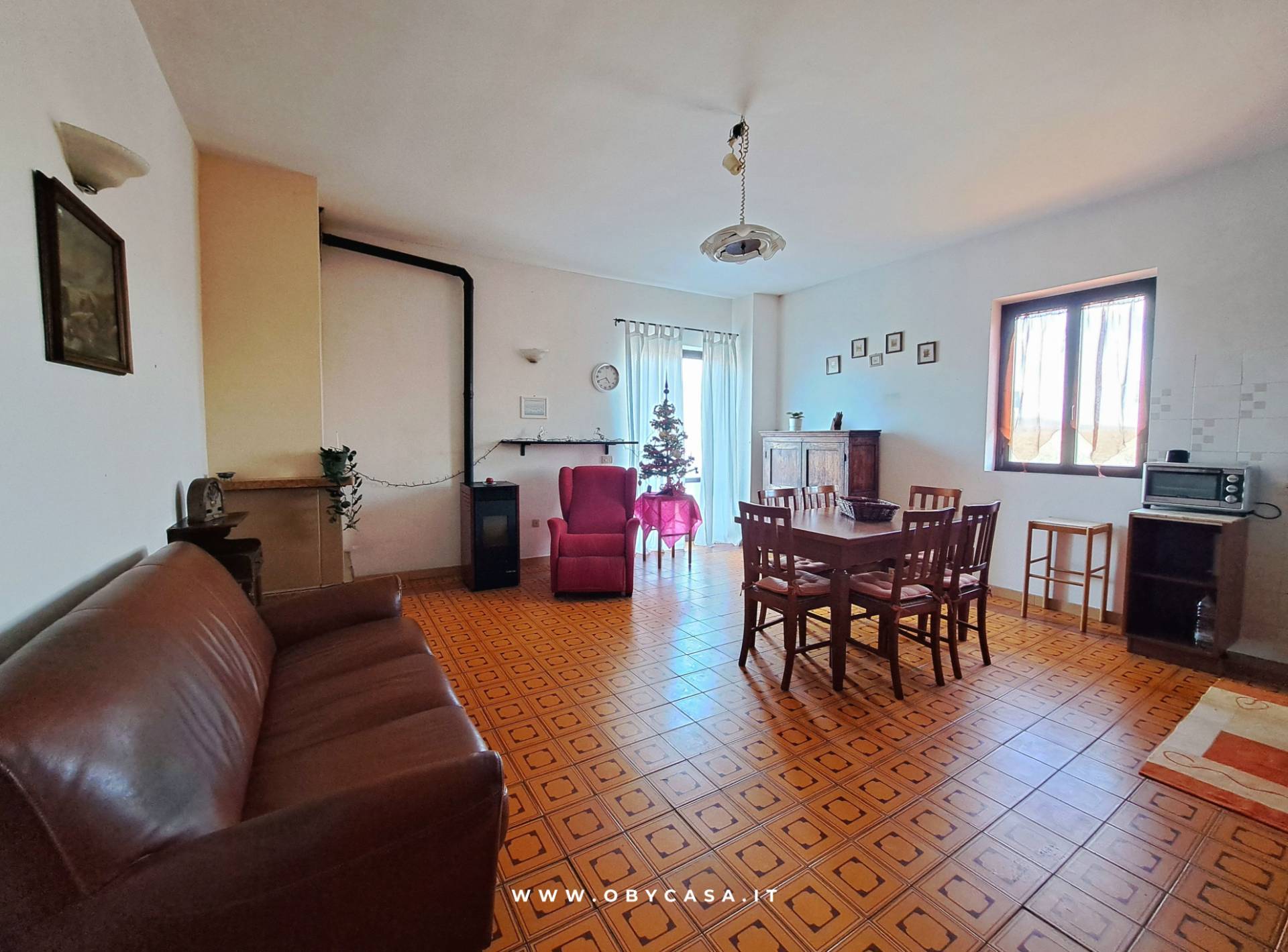 Appartamento 3 locali in vendita a Vejano