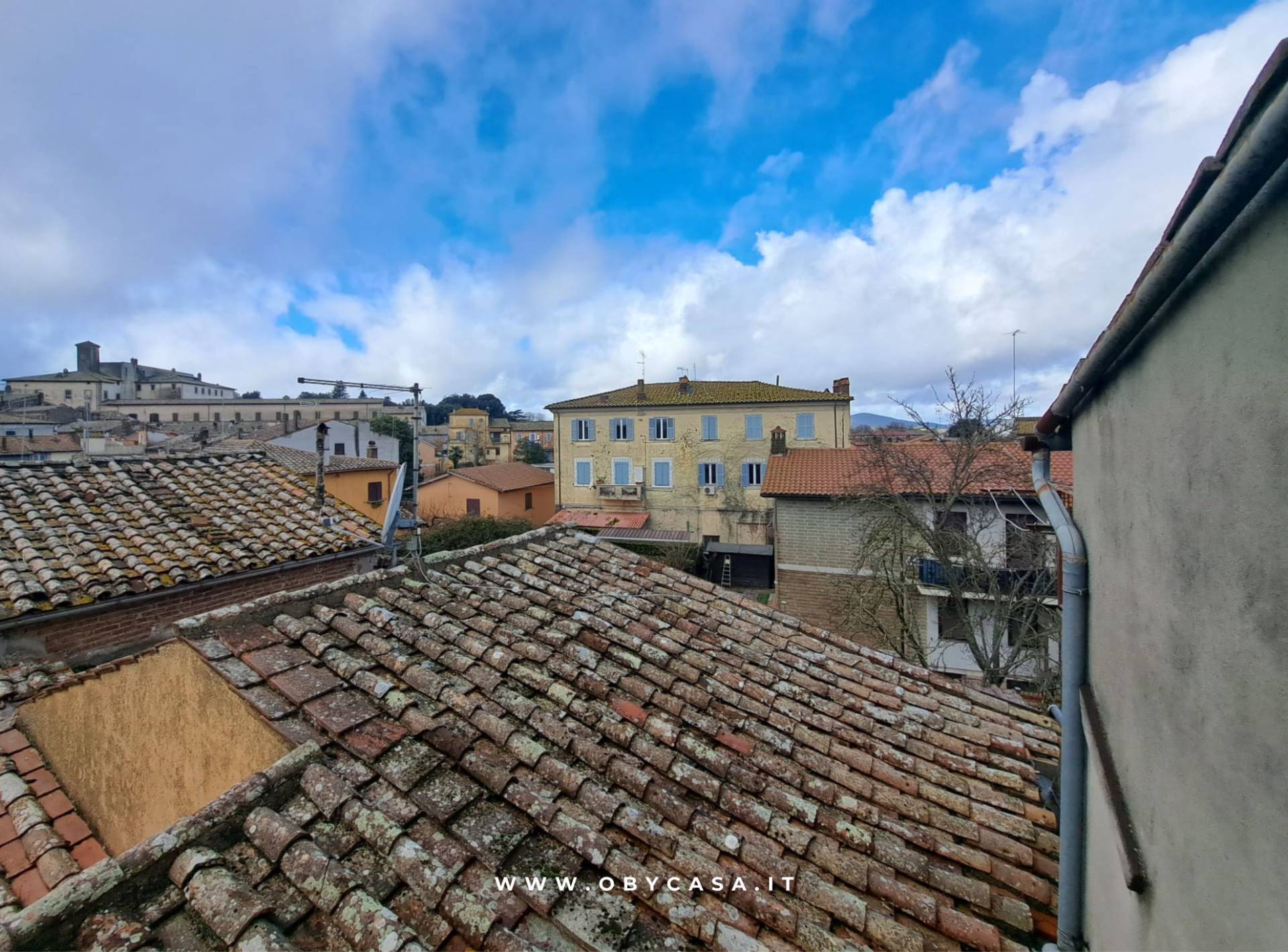 Attico in vendita a Oriolo Romano