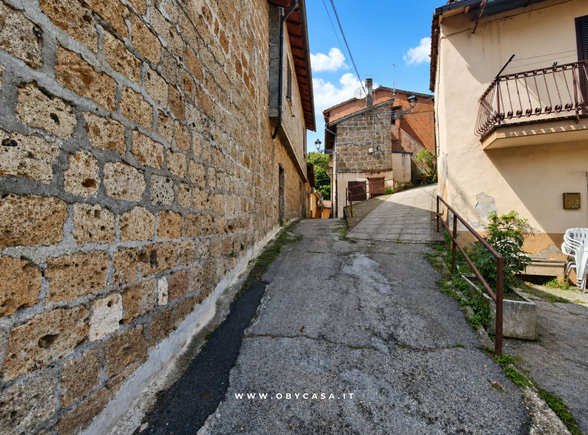 Casa Indipendente in vendita a Bassano Romano