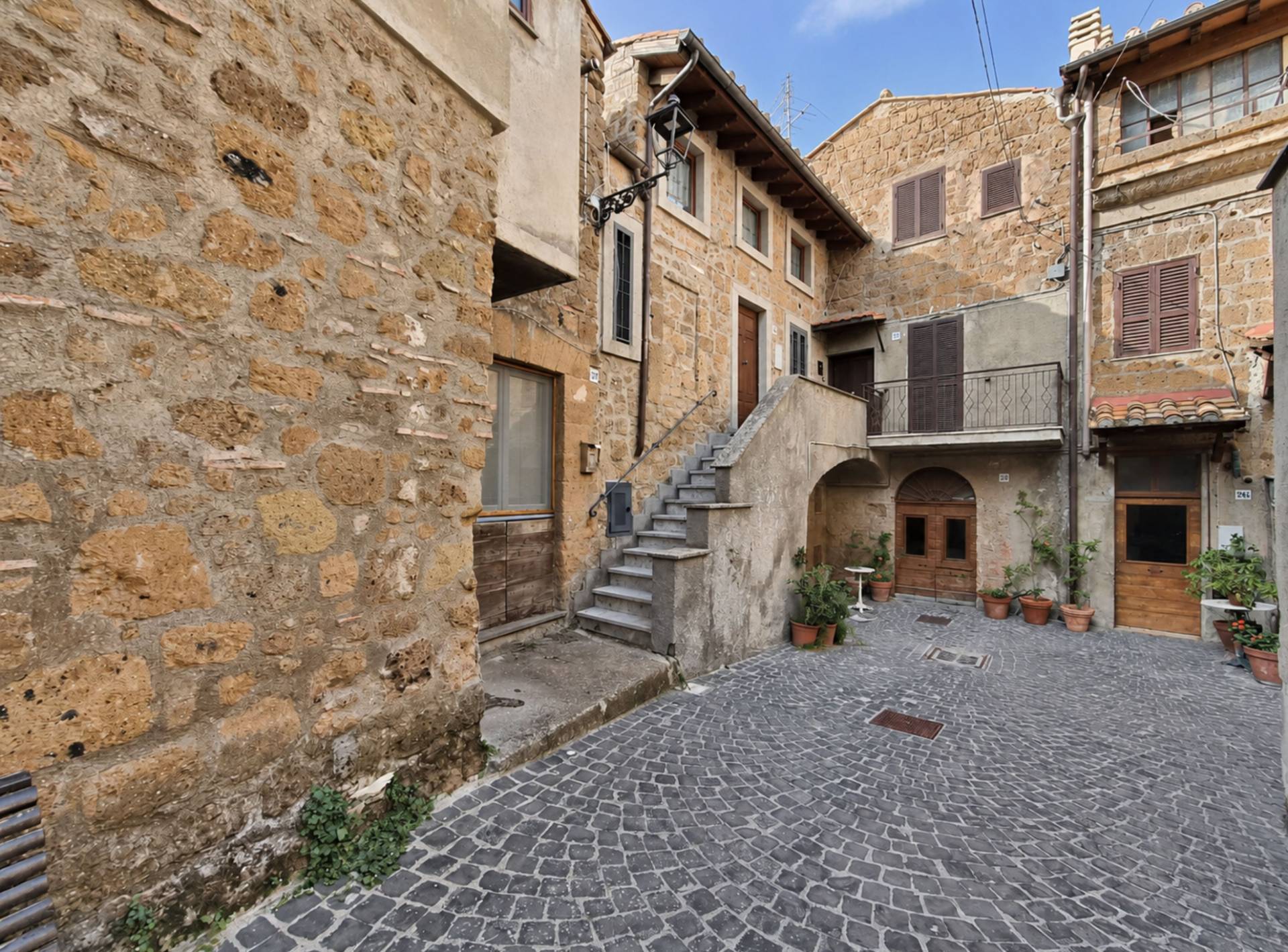 Casa Semindipendente in vendita a Barbarano Romano