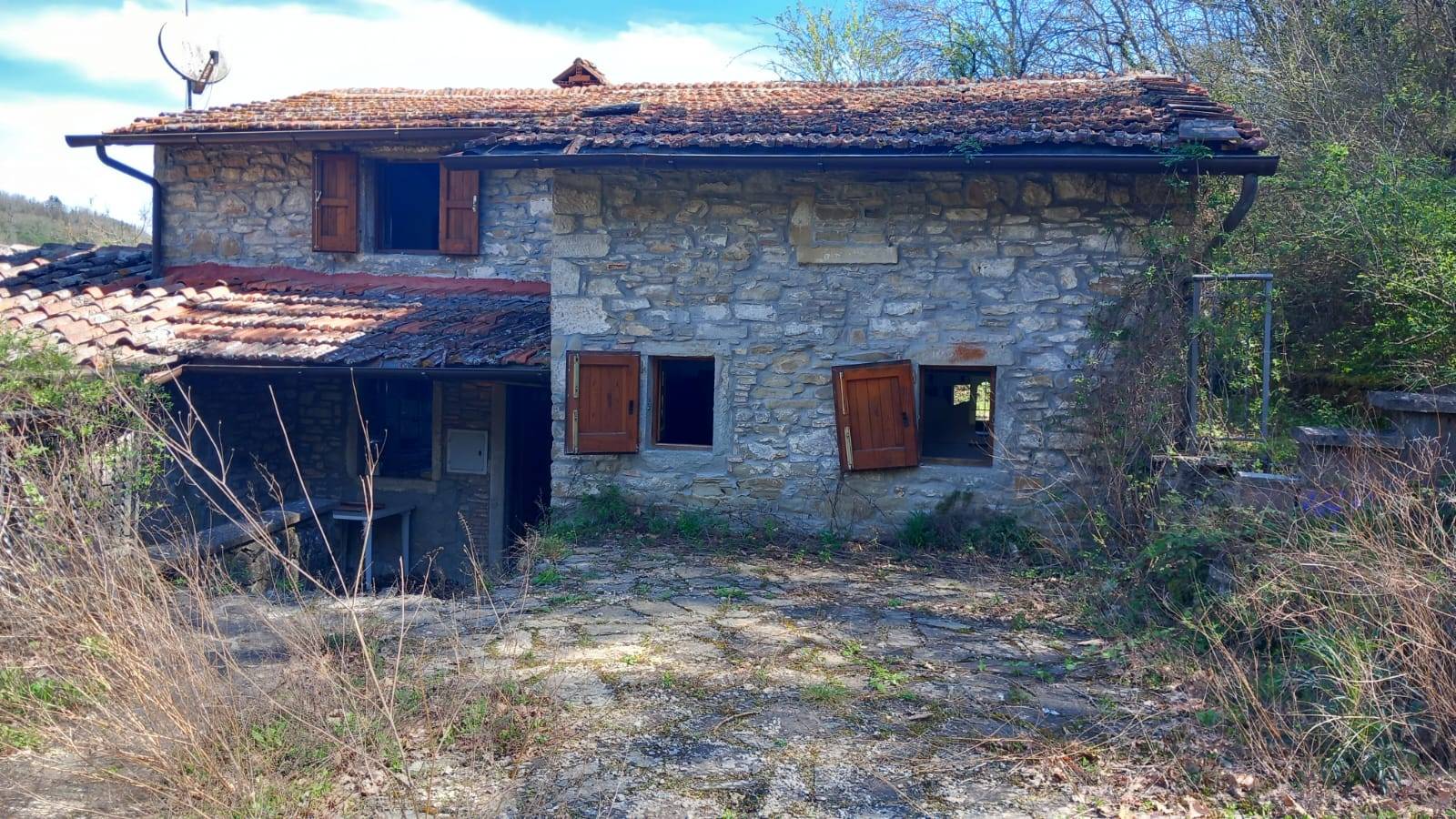 Casa indipendente da ristrutturare a Castel San Niccol