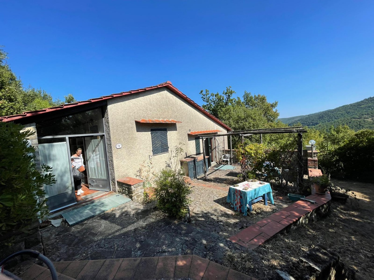 Casa indipendente in vendita, Castel Focognano salutio