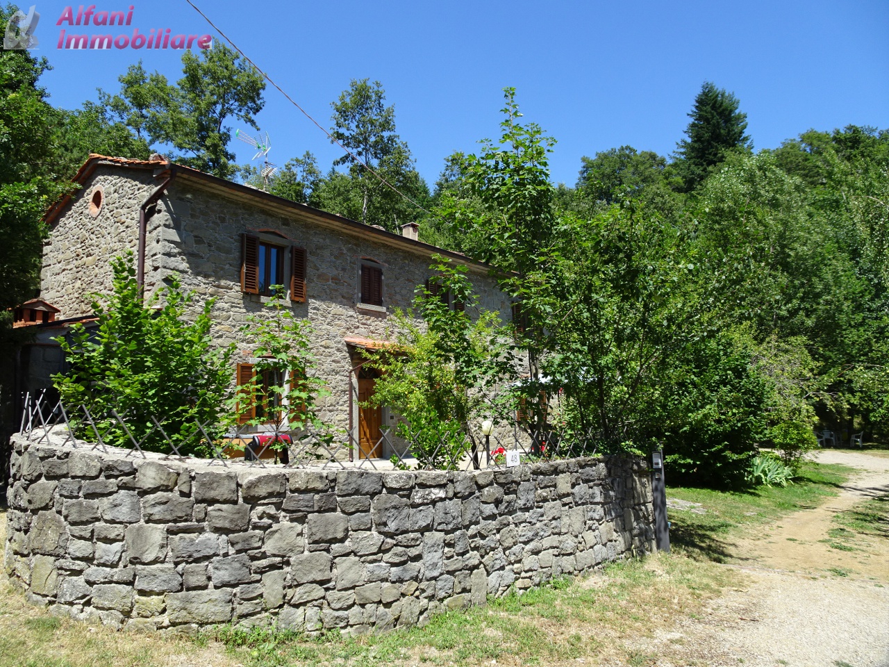 Cascina/Casale/Masseria in vendita a Bibbiena