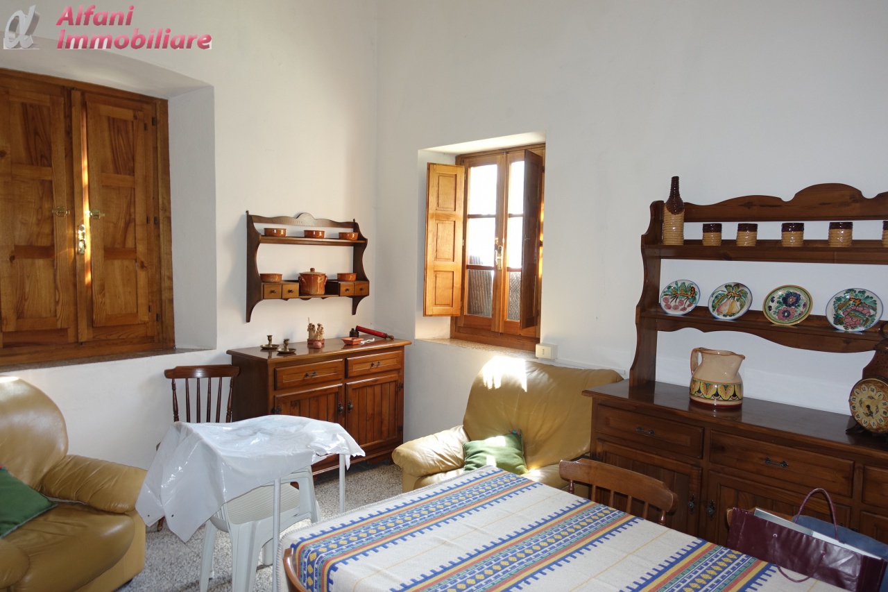 Stabile/Palazzo in vendita a Talla