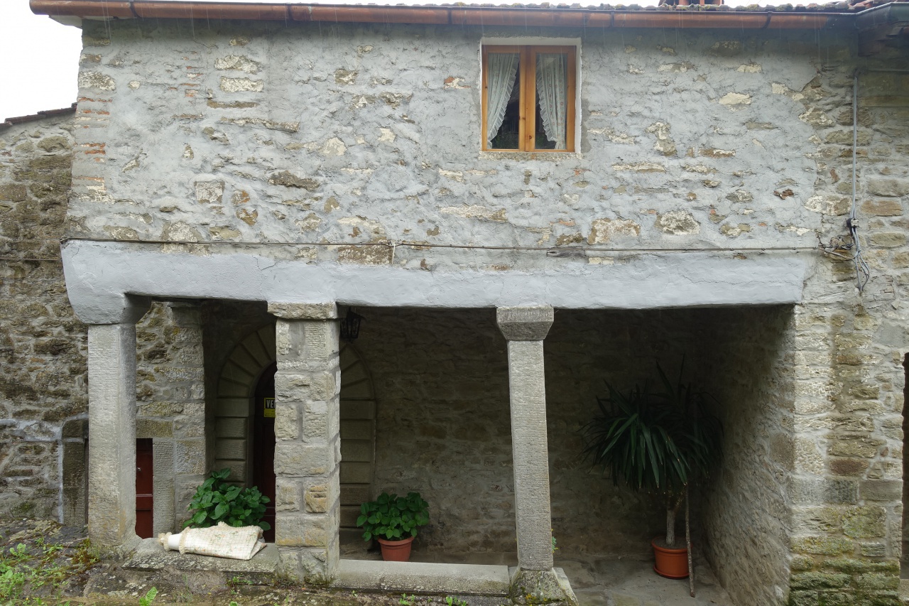 Stabile/Palazzo in vendita a Castel San Niccol