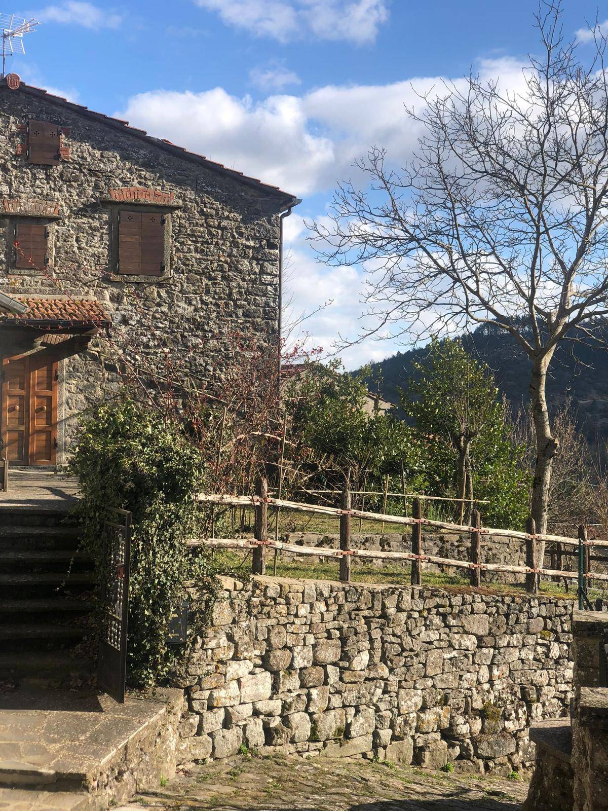 Stabile/Palazzo in vendita a Chiusi della Verna