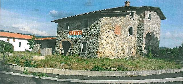 Cascina/Casale/Masseria in vendita a Bibbiena