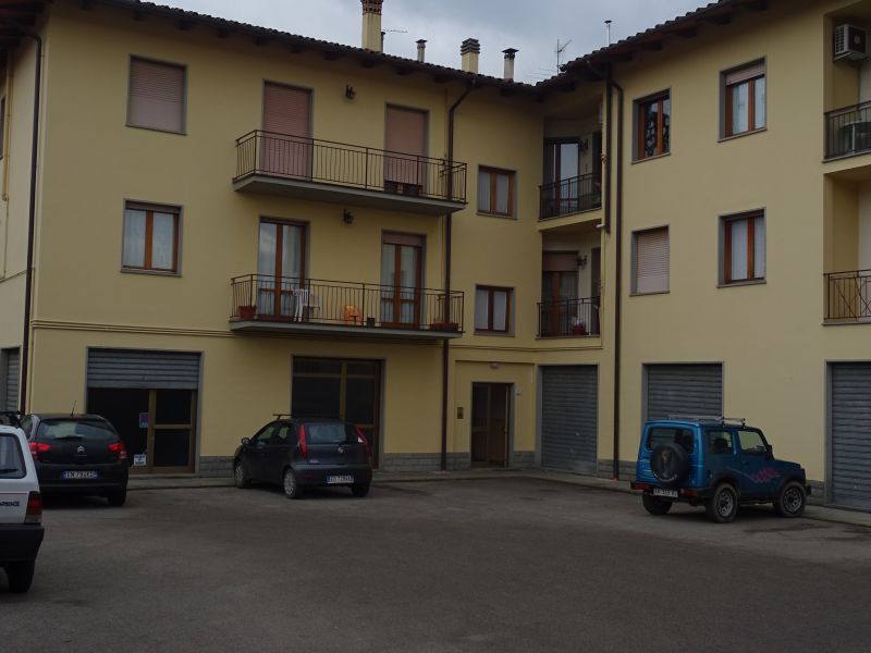 Magazzino in vendita a Poppi