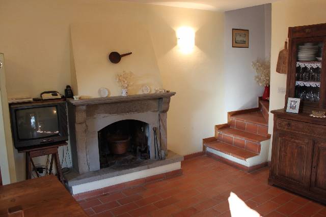 Stabile/Palazzo in vendita a Poppi