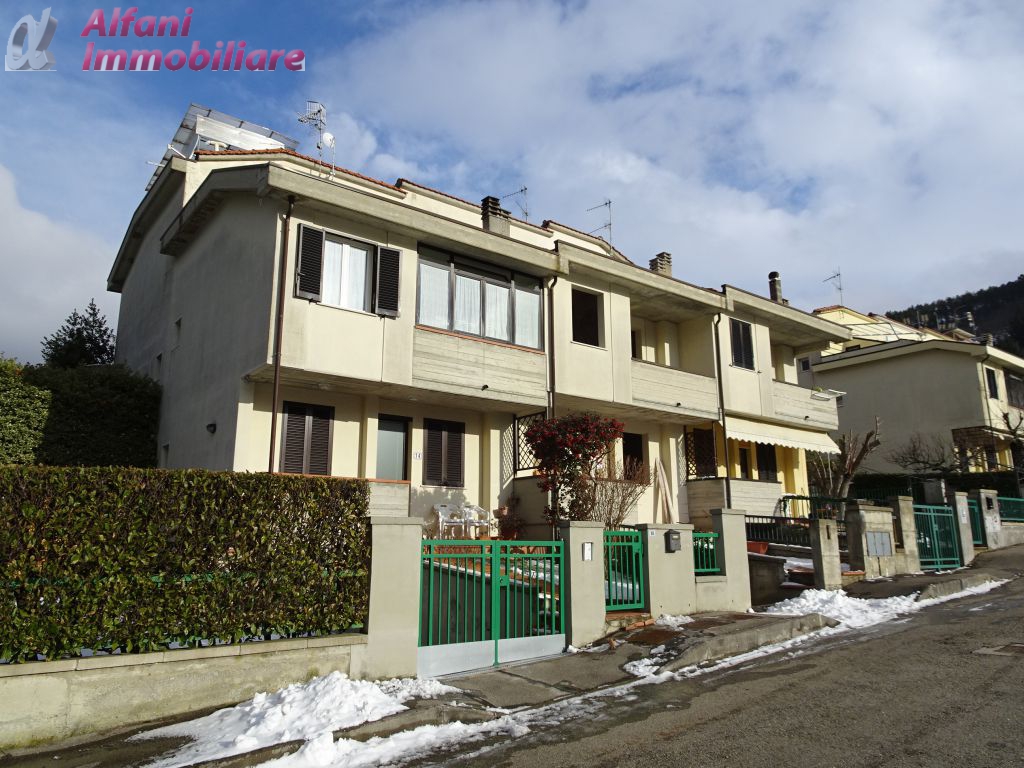 Villette a schiera in vendita a Chitignano