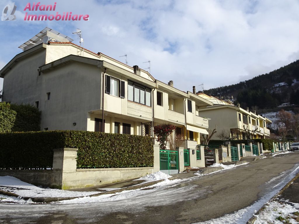 Villette a schiera in vendita a Chitignano