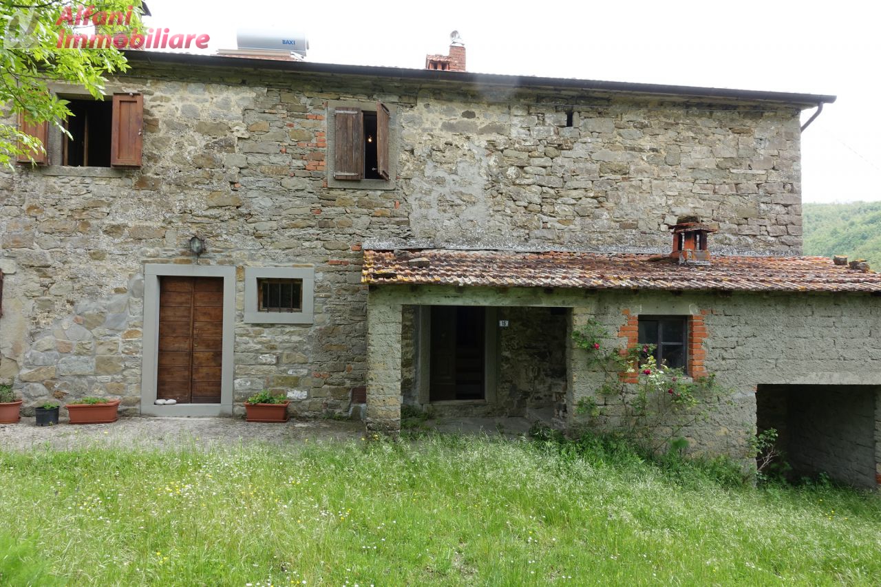 Cascina/Casale/Masseria in vendita a Chiusi della Verna