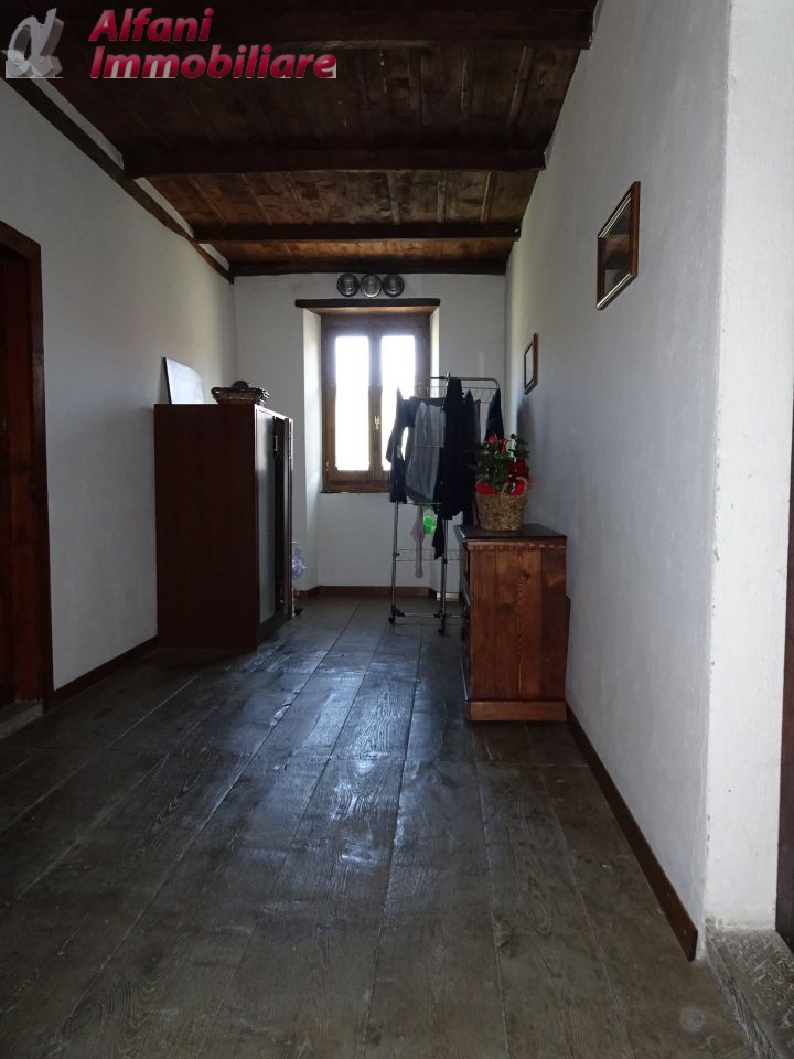 Appartamento in vendita a Montemignaio