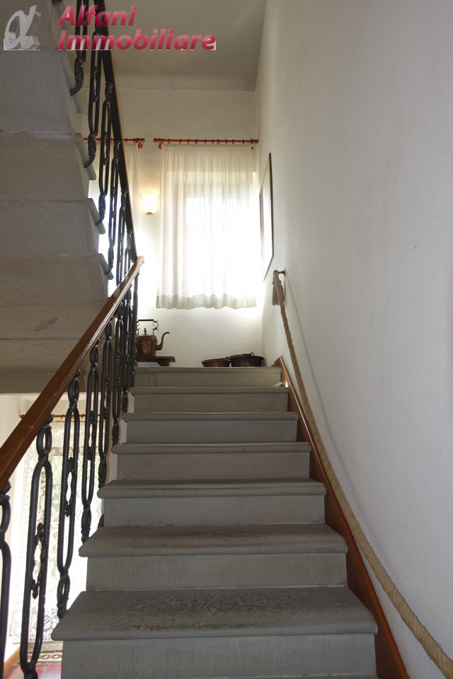 Stabile/Palazzo in vendita a Talla