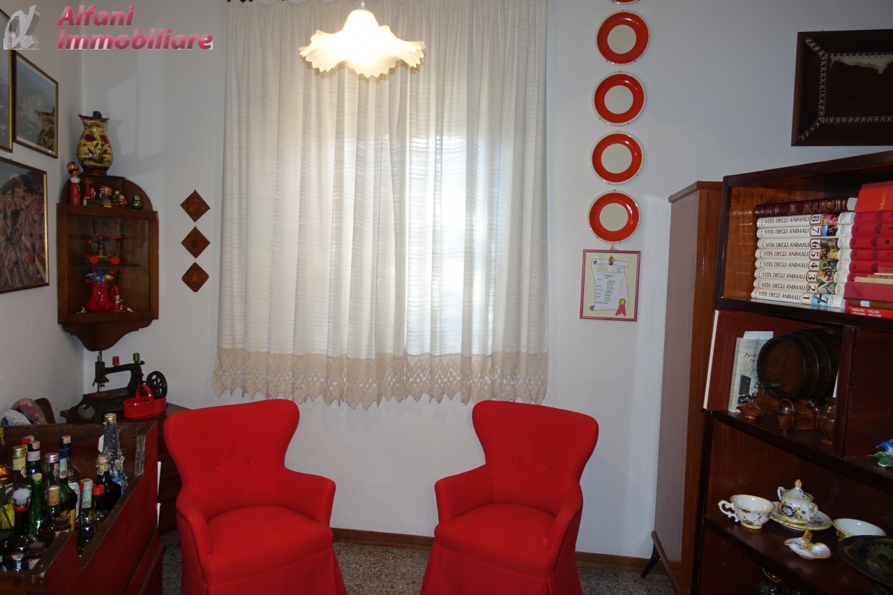 Stabile/Palazzo in vendita a Talla