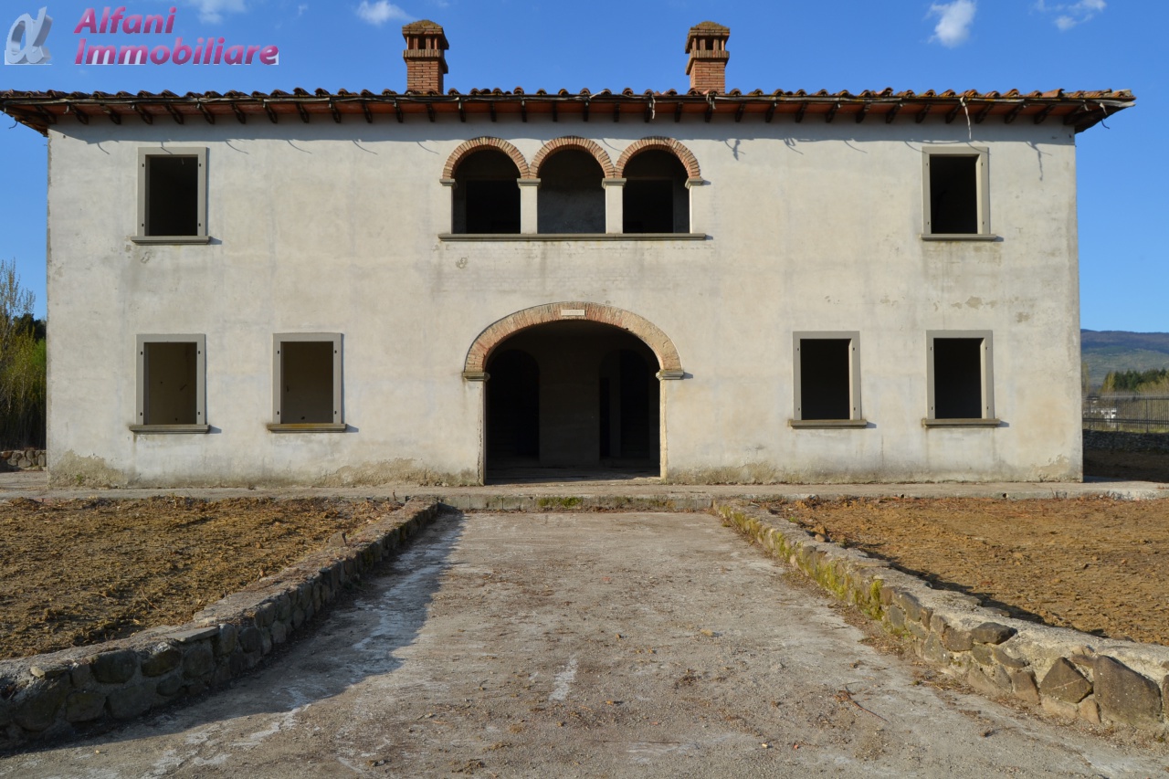 Cascina/Casale/Masseria in vendita a Bibbiena