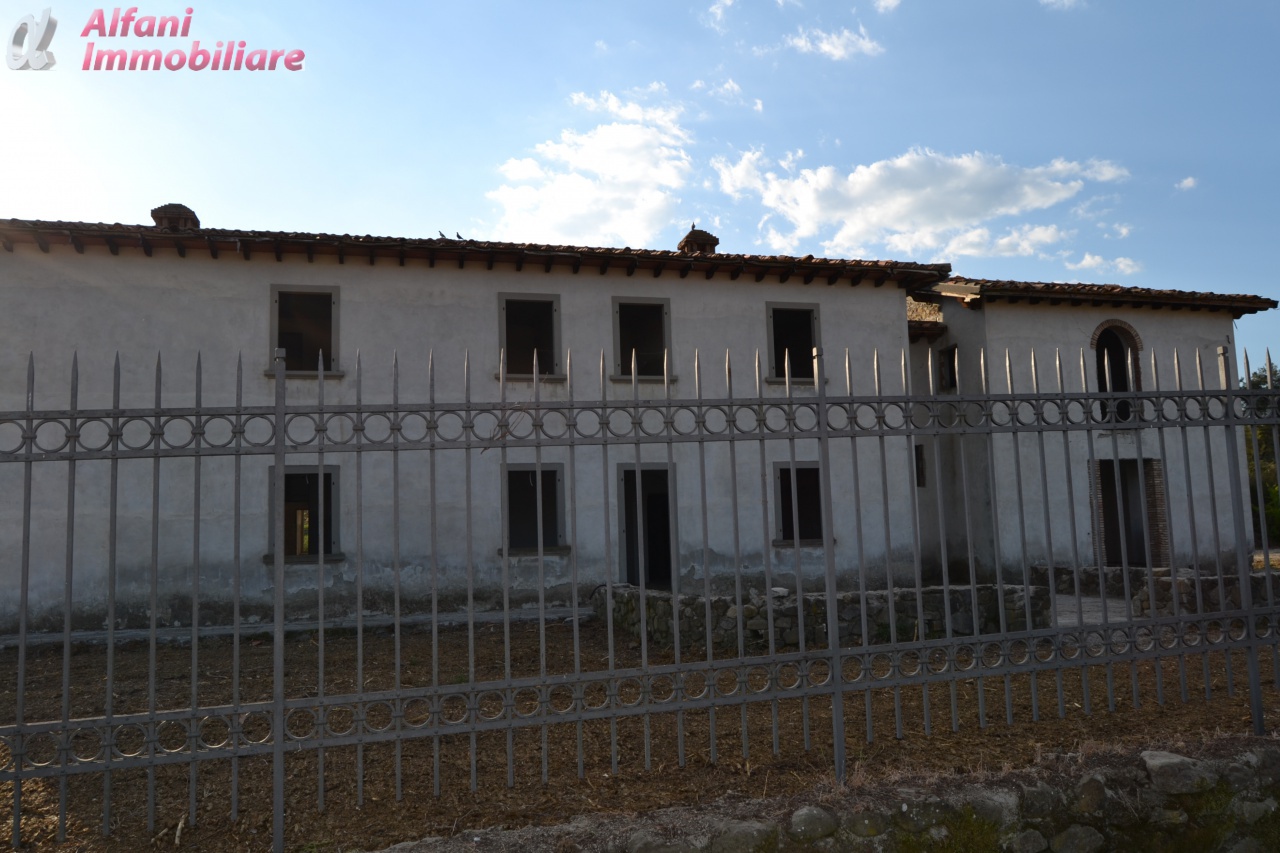 Cascina/Casale/Masseria in vendita a Bibbiena