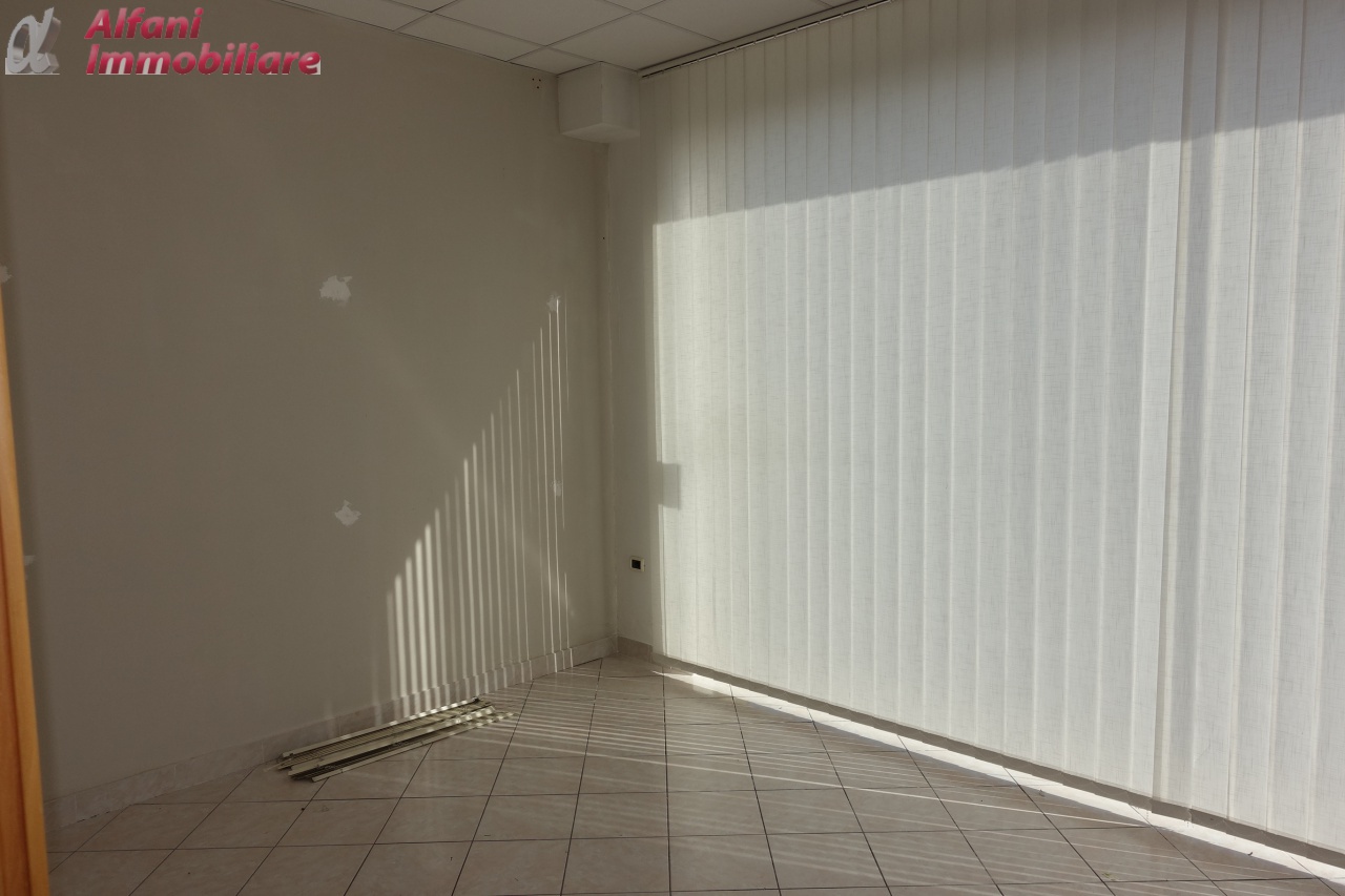 Locale commerciale in vendita a Bibbiena