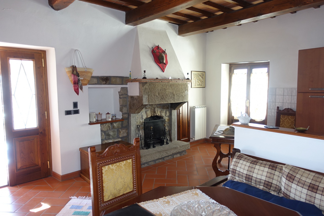 Stabile/Palazzo in vendita a Poppi