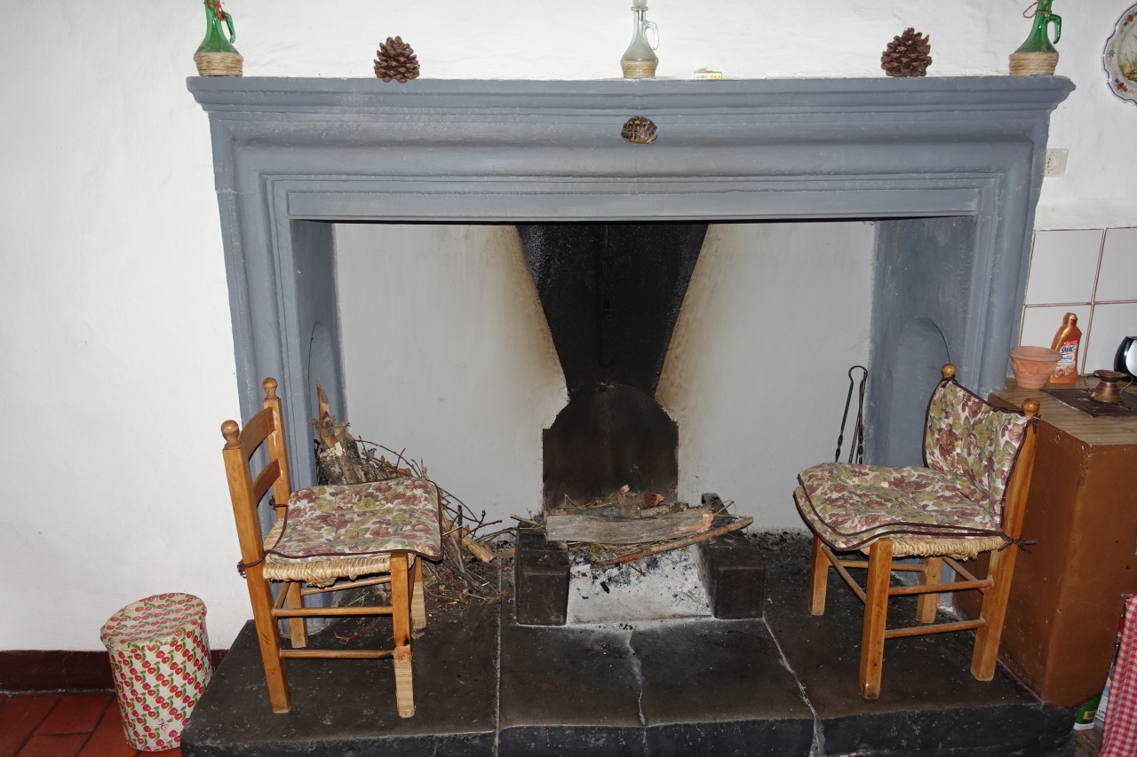 Stabile/Palazzo in vendita a Castel San Niccol