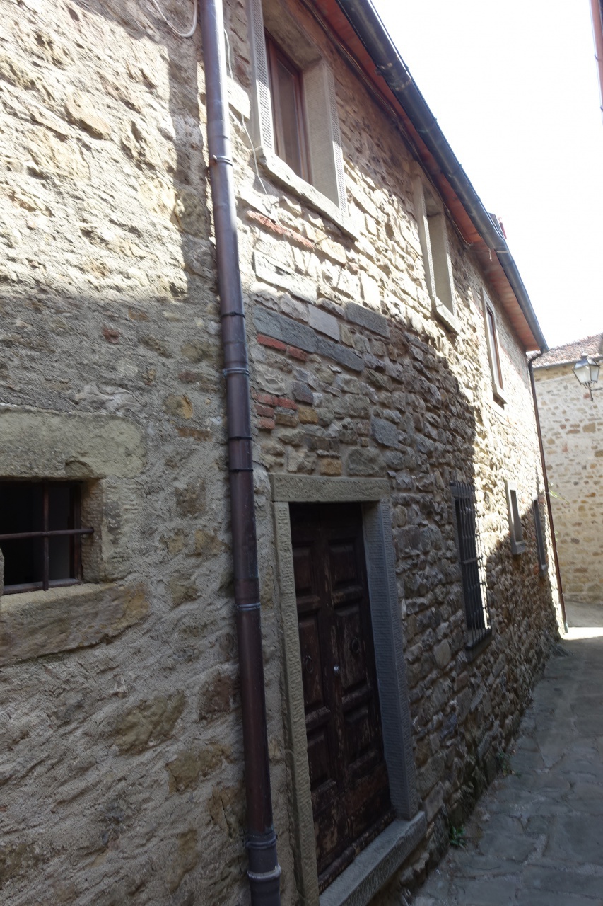 Rustico in vendita a Chiusi della Verna