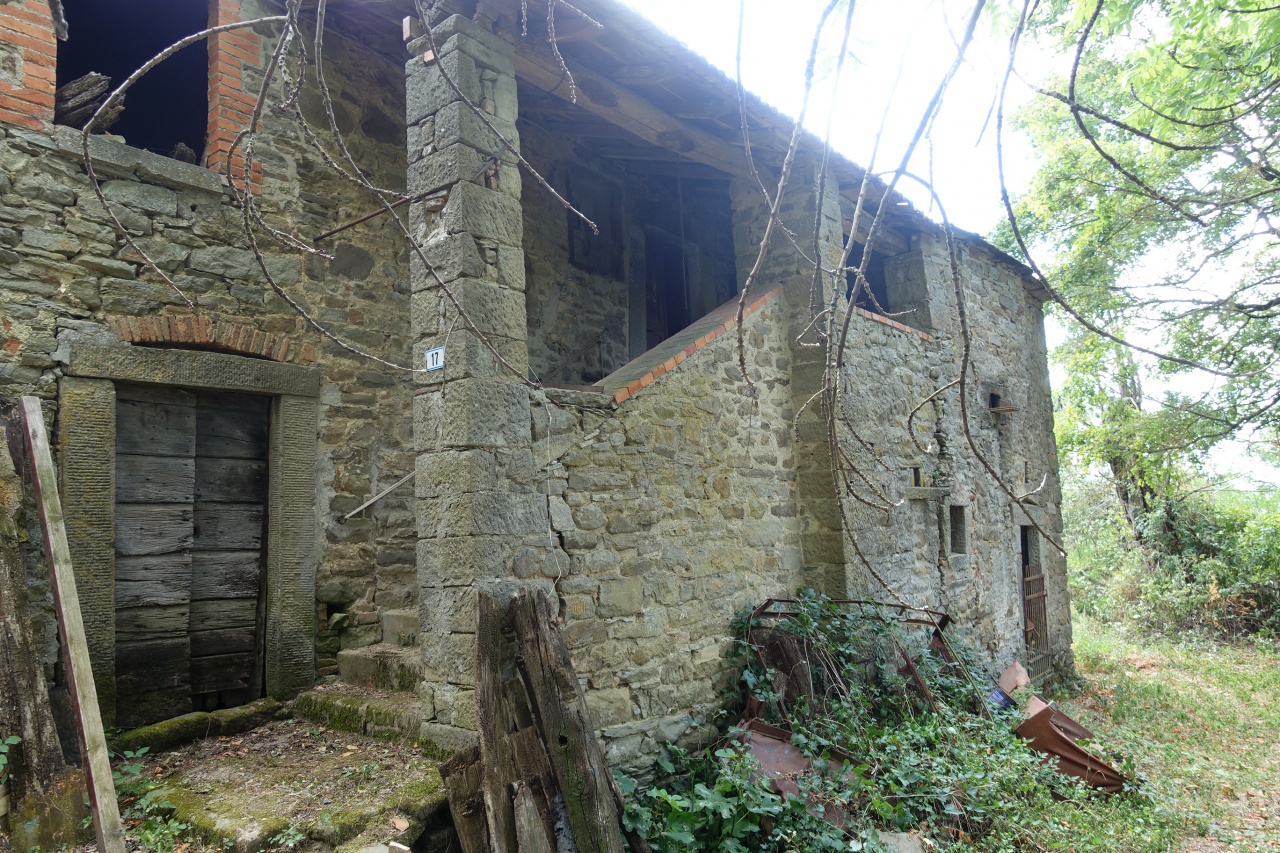 Cascina/Casale/Masseria in vendita a Chitignano