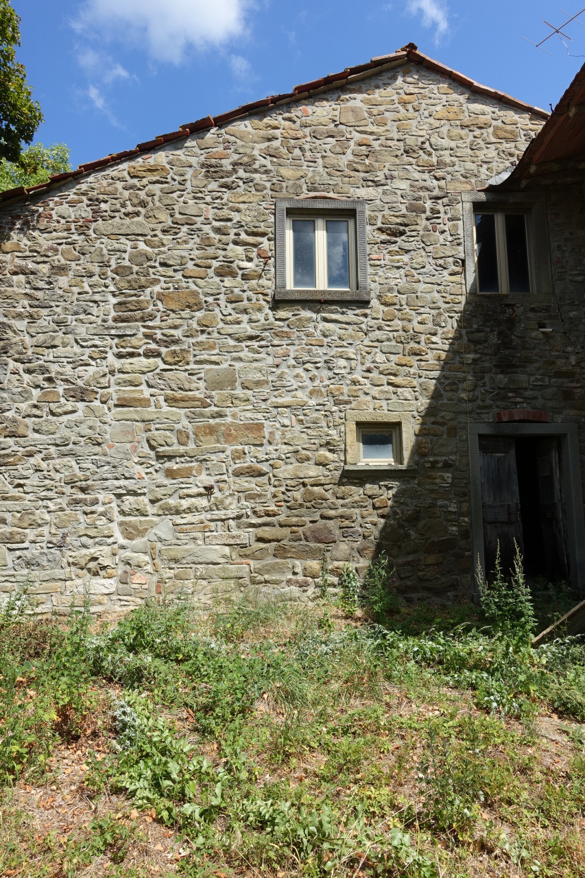 Cascina/Casale/Masseria in vendita a Chitignano