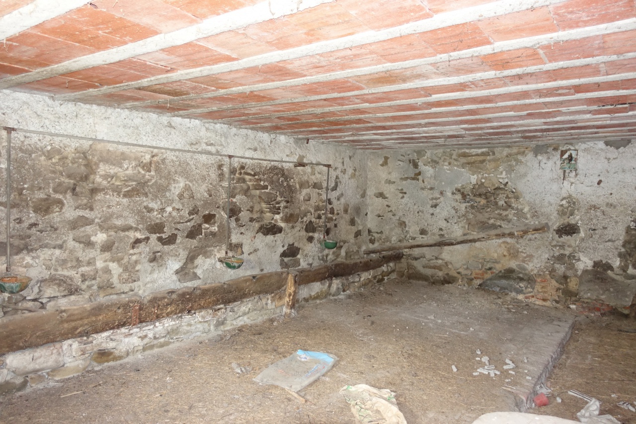 Cascina/Casale/Masseria in vendita a Chitignano