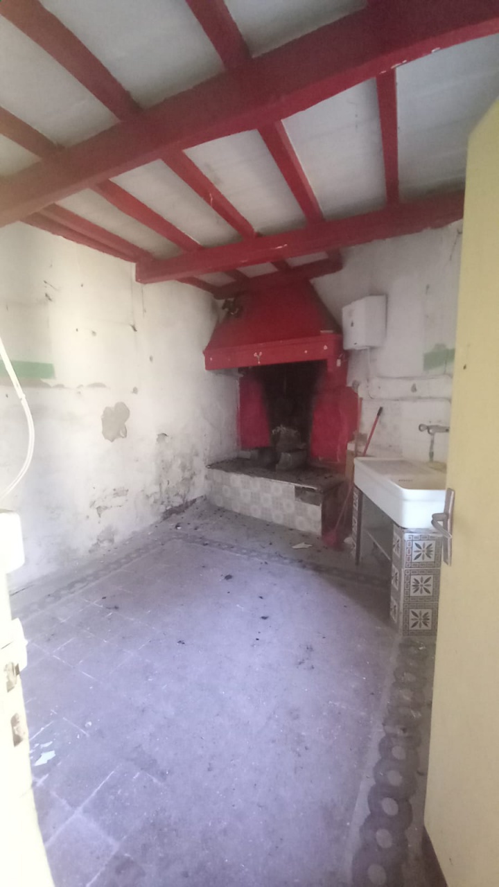 Stabile/Palazzo in vendita a Castel San Niccol