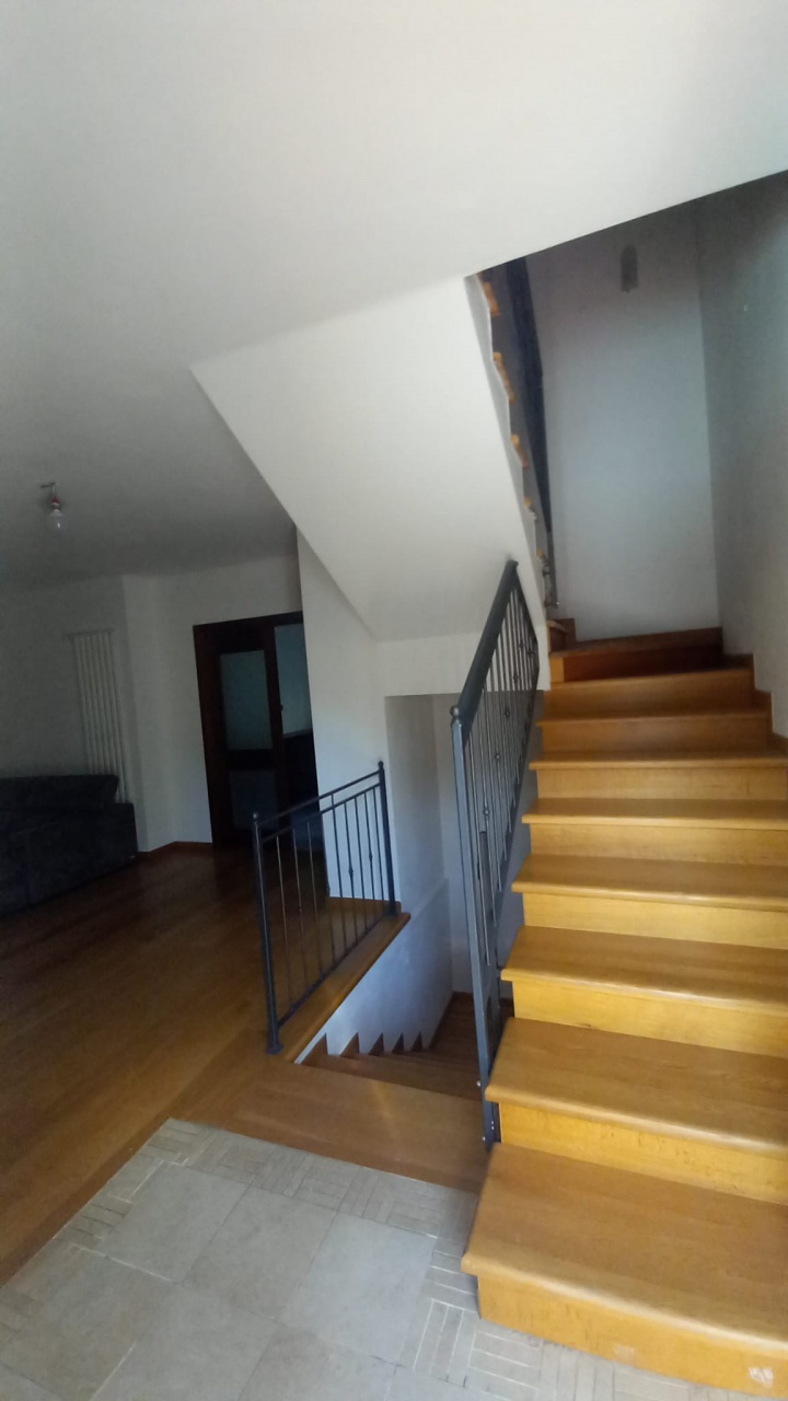 Stabile/Palazzo in vendita a Castel San Niccol