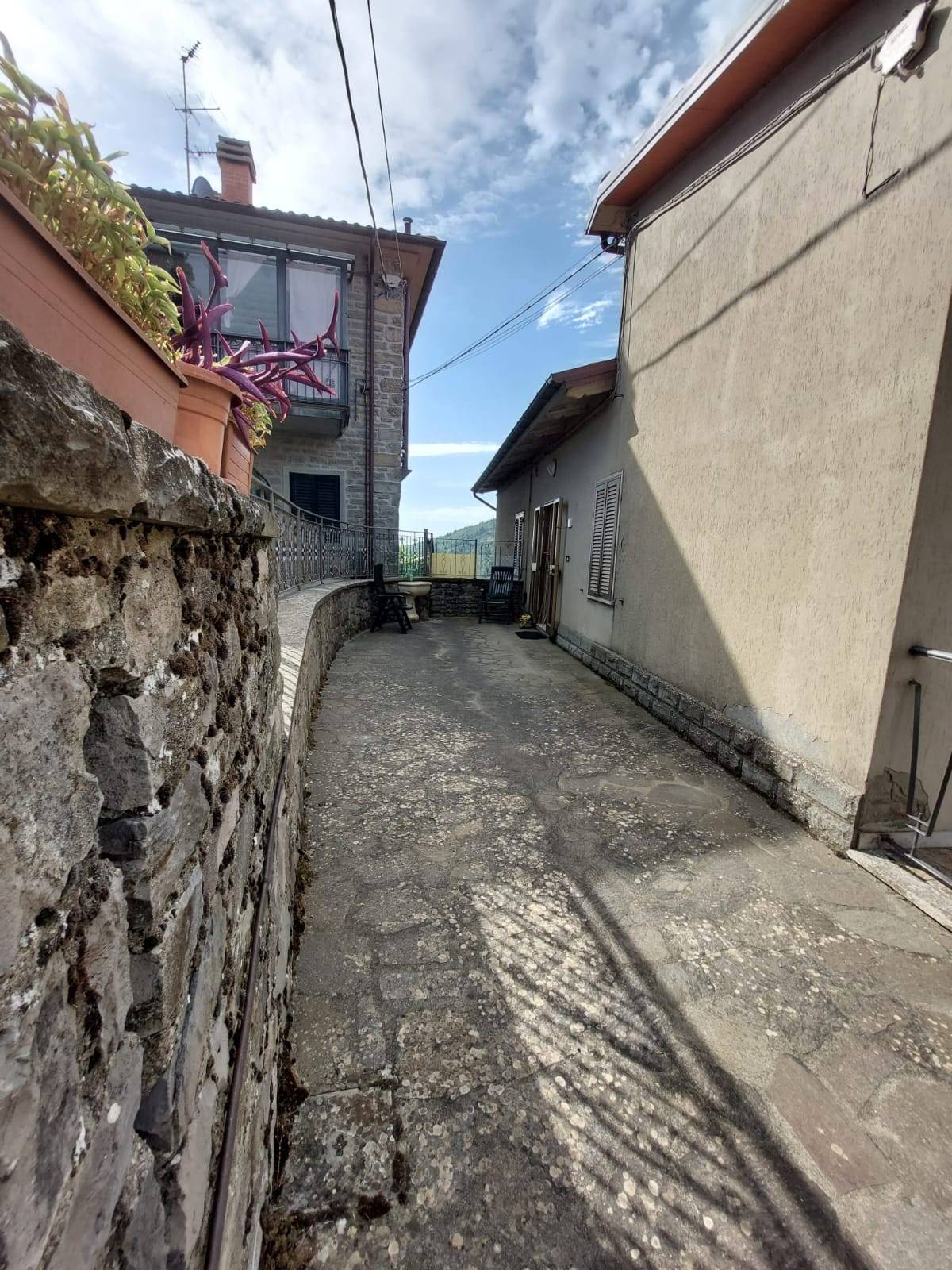 Stabile/Palazzo in vendita a Chiusi della Verna