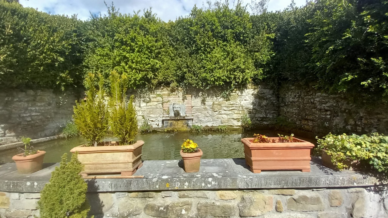 Cascina/Casale/Masseria in vendita a Subbiano