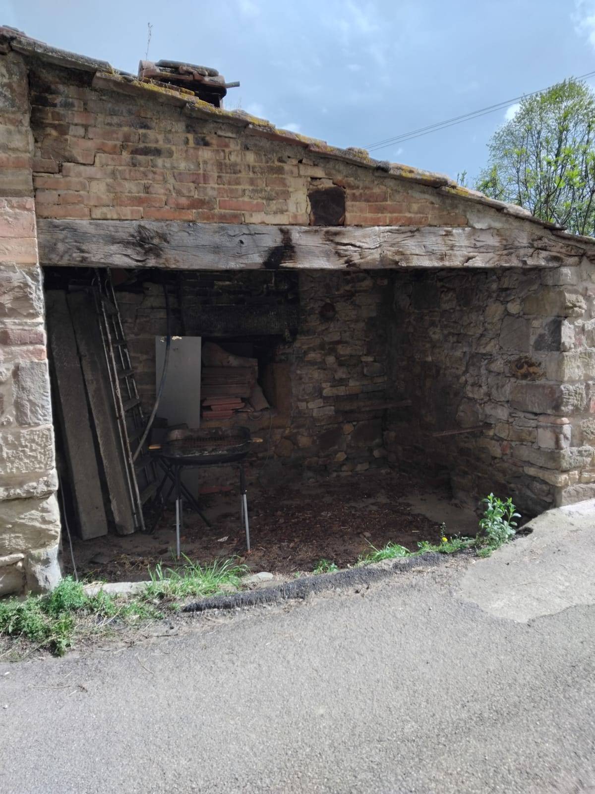 Magazzino in vendita a Bibbiena, Marciano