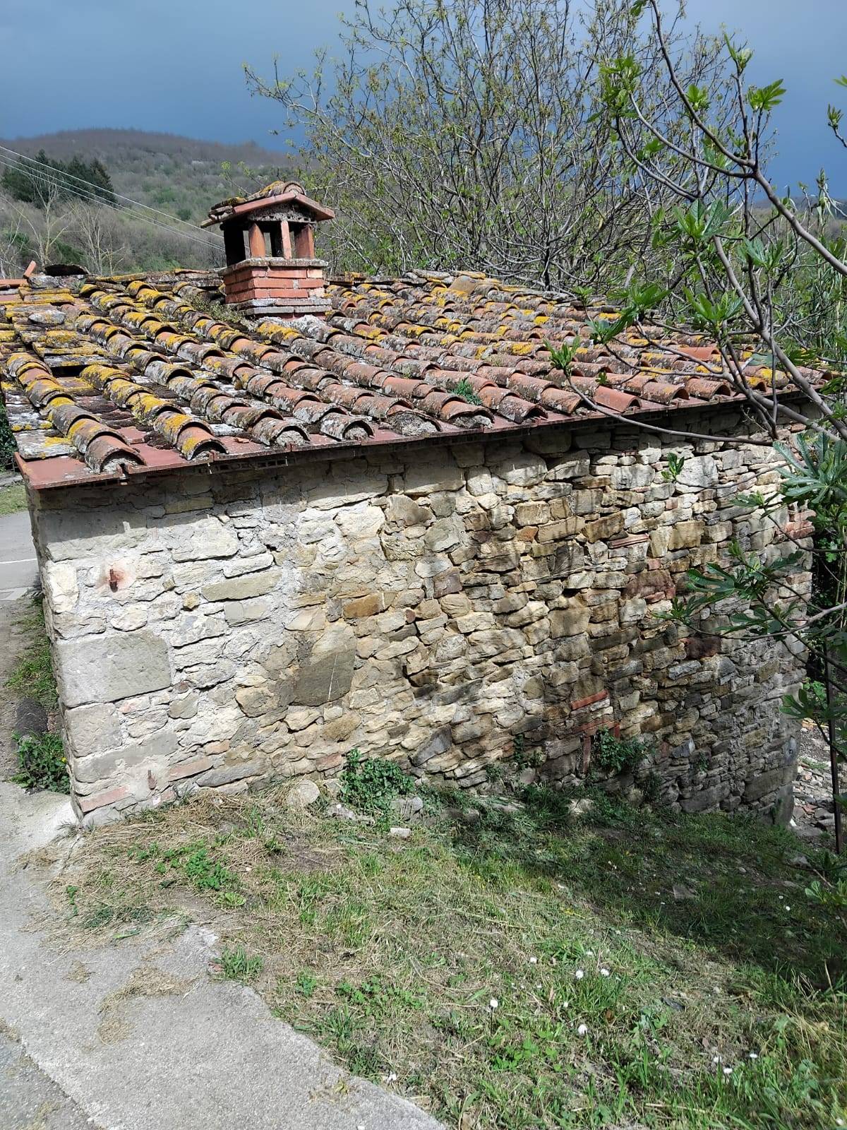 Magazzino in vendita a Bibbiena, Marciano