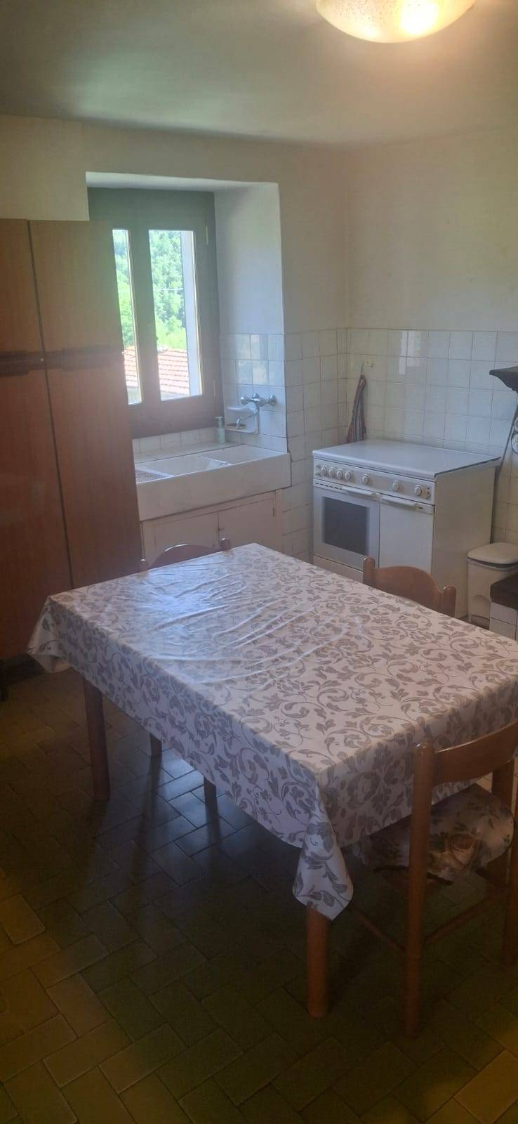 Stabile/Palazzo in vendita a Castel San Niccol