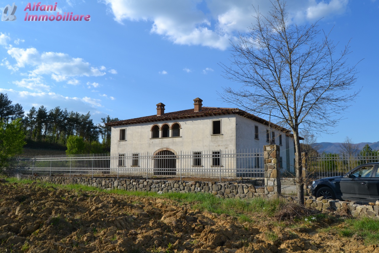 Cascina/Casale/Masseria in vendita a Bibbiena