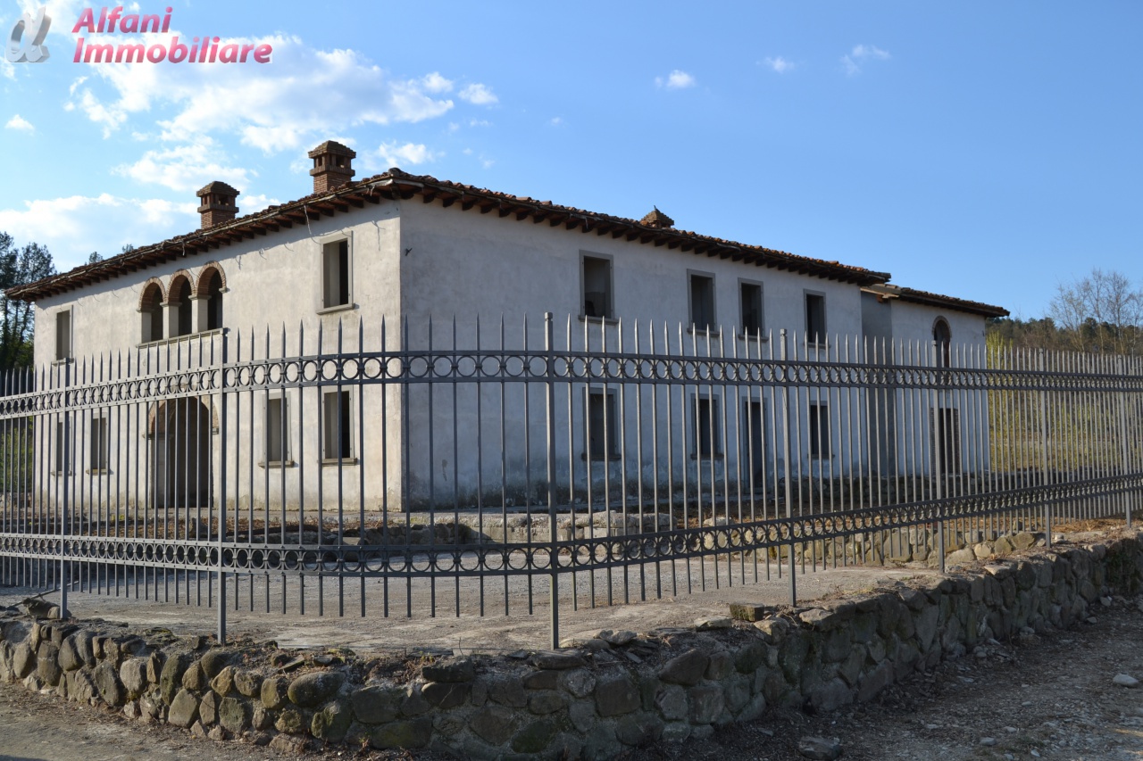 Cascina/Casale/Masseria in vendita a Bibbiena